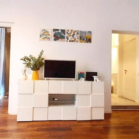Cheerful Flat In Funky Rome Apartman Kültér fotó